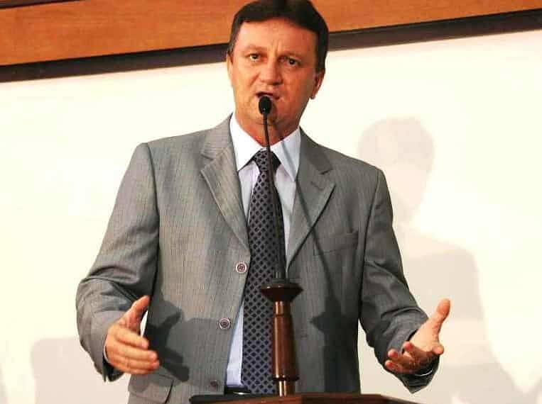 Líder do PT na Aleac comenta declarações de Henrique Afonso sobre Frente Popular 1 Geraldo acha críticas normais