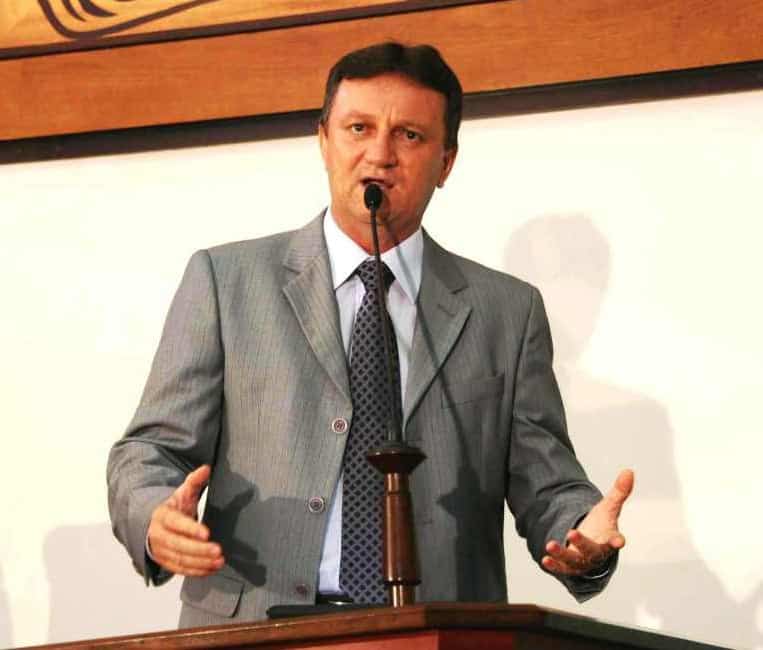 Líder do PT na Aleac comenta declarações de Henrique Afonso sobre Frente Popular 2 Geraldo acha críticas normais