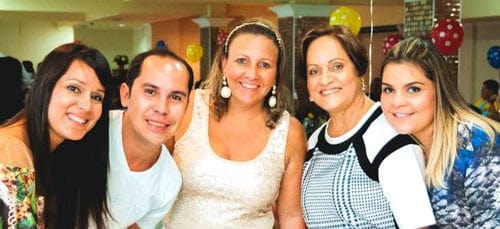 Em momento de descontração Jalluza, Gigi, Cláudia, Ló Braga e Ussula a foto é de Fernanda Flores.