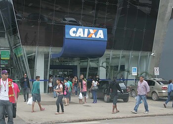 Agências bancárias abrem hoje e só voltam com os atendimentos na terça