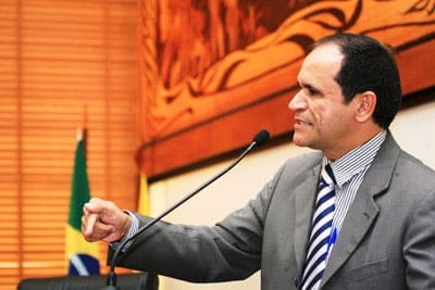 Moisés Diniz pedirá na Justiça liberação de FGTS para trabalhadores acreanos