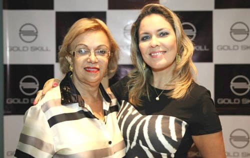 Pilates Teen 4 Mirla Miranda, a mais nova gravidíssima da city ao lado de Ana Shirley, em recente evento goldiano.