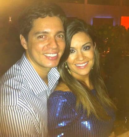 Jornalista Maíra Martinello comemorou aniversário na sexta-feira  em Brasília. Na foto, com o marido Marcelo Moura. Parabéns! 