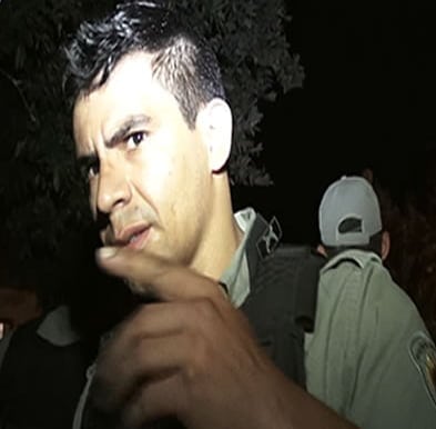 Policial militar incita parentes de vítima de homicídio a agredir jornalistas 1 PM acusado de mau exemplo