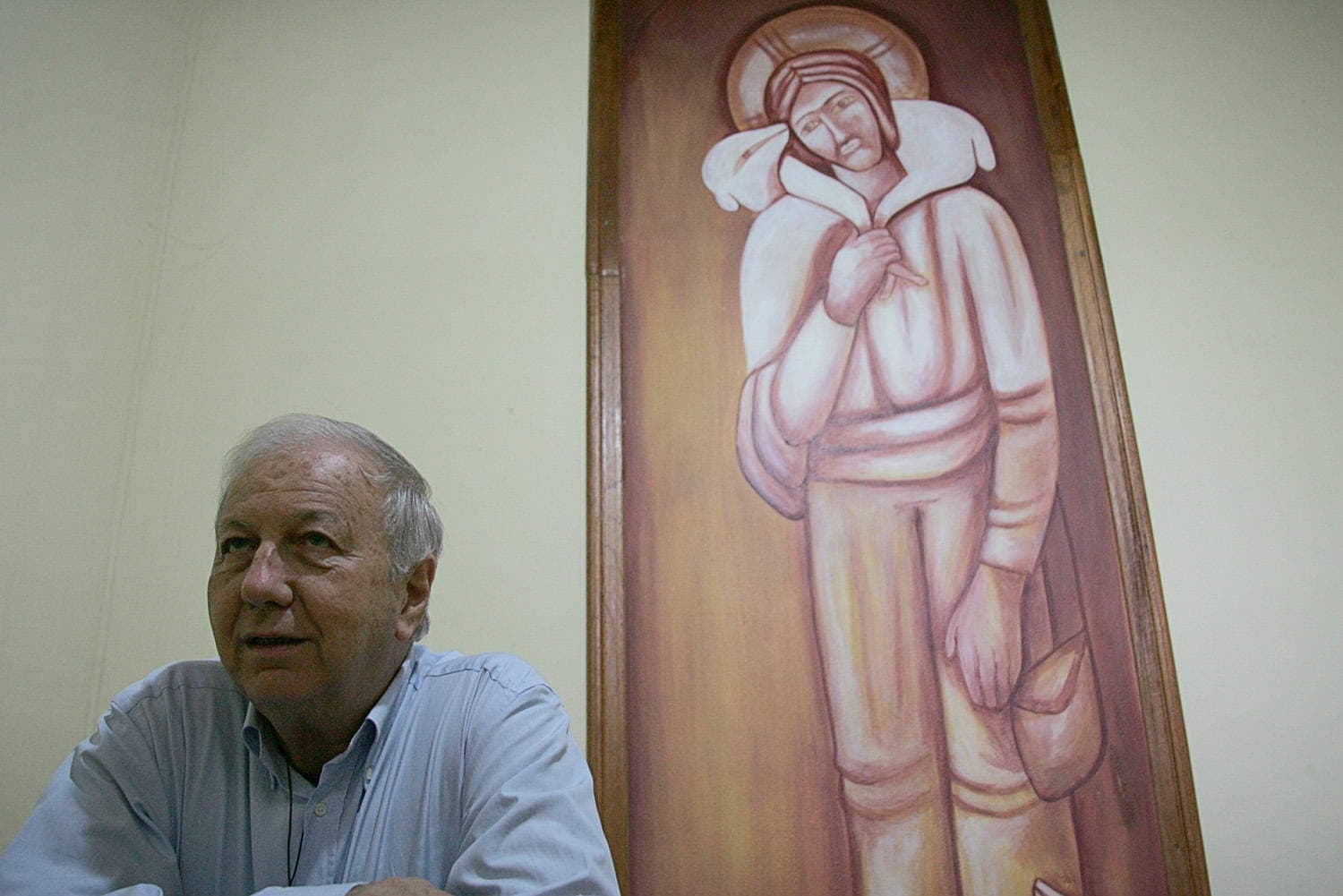 Semana Santa é o “coração da igreja”, afirma padre Mássimo Lombardi 2 Lombardi na Catedral ontem; momento de reflexão
