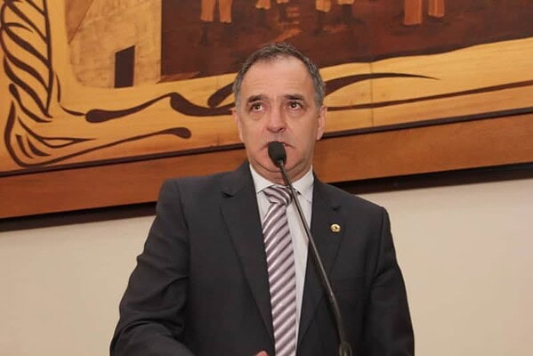 Tchê diz que Telexfree é pirâmide financeira e Moisés Diniz rebate acusações