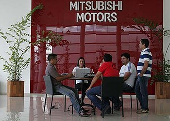 Com liberação da BR-364 para cegonhas, carros chegam às concessionárias em Rio Branco