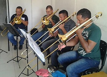 Grupo visa fortalecer o papel da música para os jovens