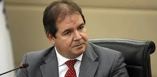 Tião Viana: “Alckmin, uma melancólica expressão de mediocridade e incompetência”