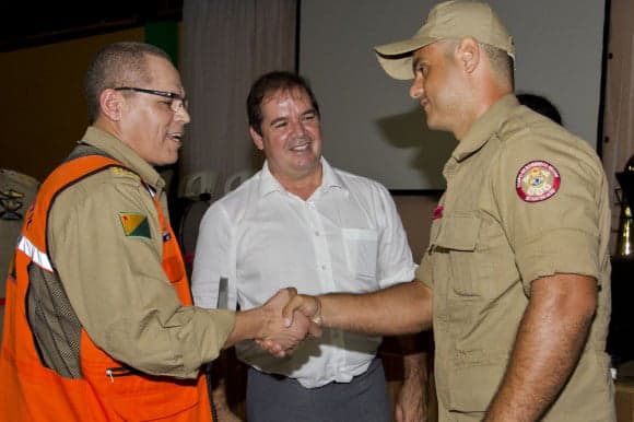 Tião: este foi o maior desafio do Acre desde a revolução