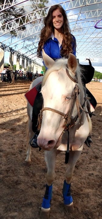 NEWS 23/05/14 6 A estilosa amazona do Racho Farroupilha Katarina Vianna