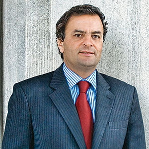 Aécio 3