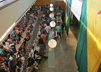 Último dia de atendimento aos trabalhadores no Arena da Floresta foi tranquilo