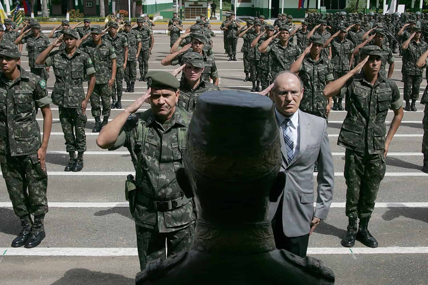 Formatura de entrega da boina a 175 recrutas é promovida pelo 4º BIS 2 Exército em forma - OL (5)