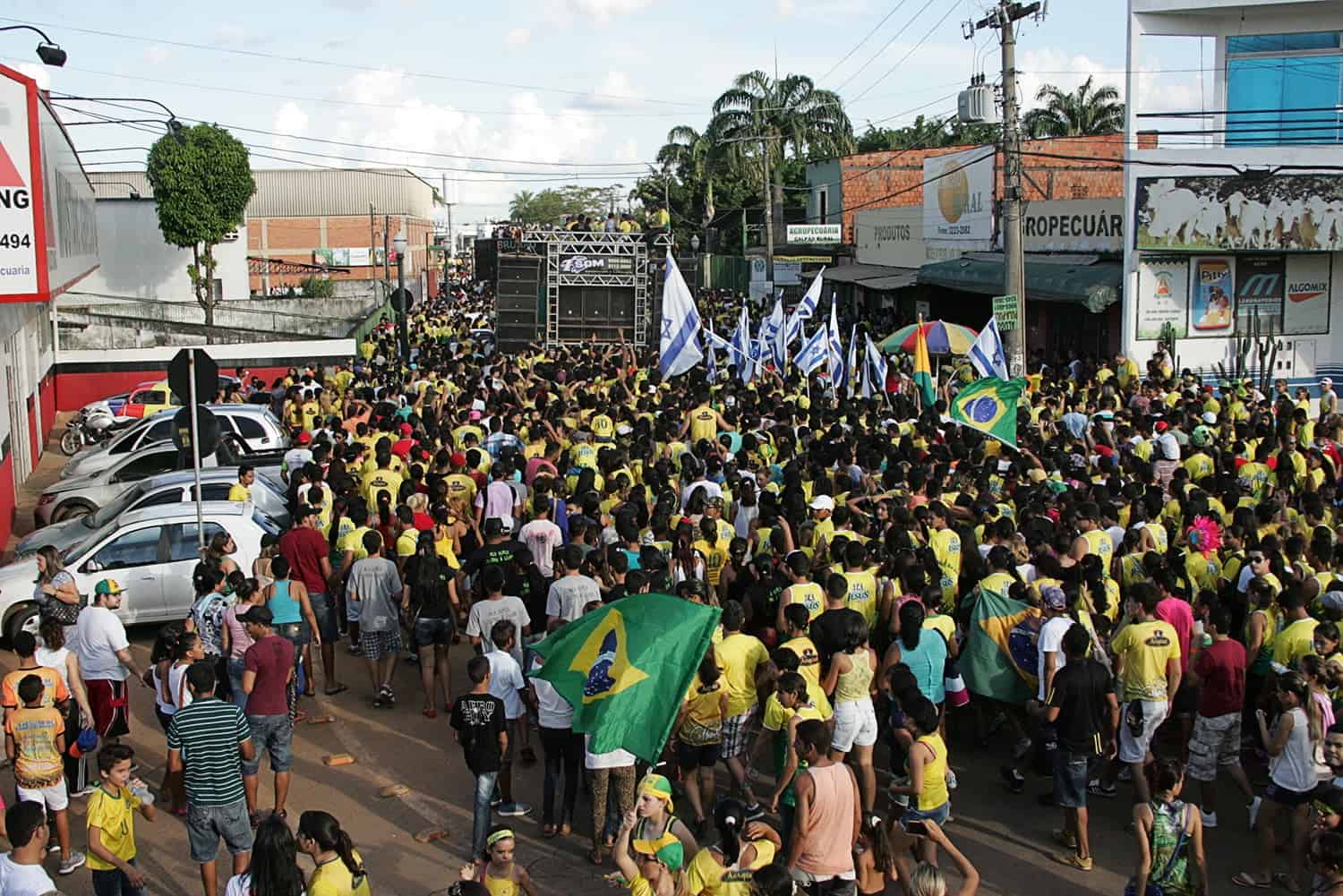 Marcha para Jesus reúne cerca de 25 mil fieis em passeata 5 Marcha para Jesus 2014 - OL 13