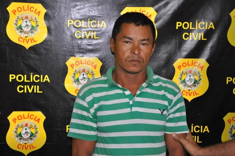 Polícia prende homem acusado de matar vizinho a facadas e pauladas 1 Polícia prende homem acusado de matar vizinho a facadas e pauladas