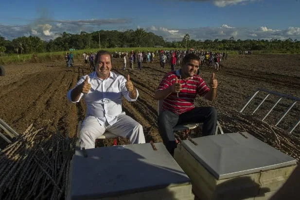 Tião Viana lançou programa em Cruzeiro do Sul