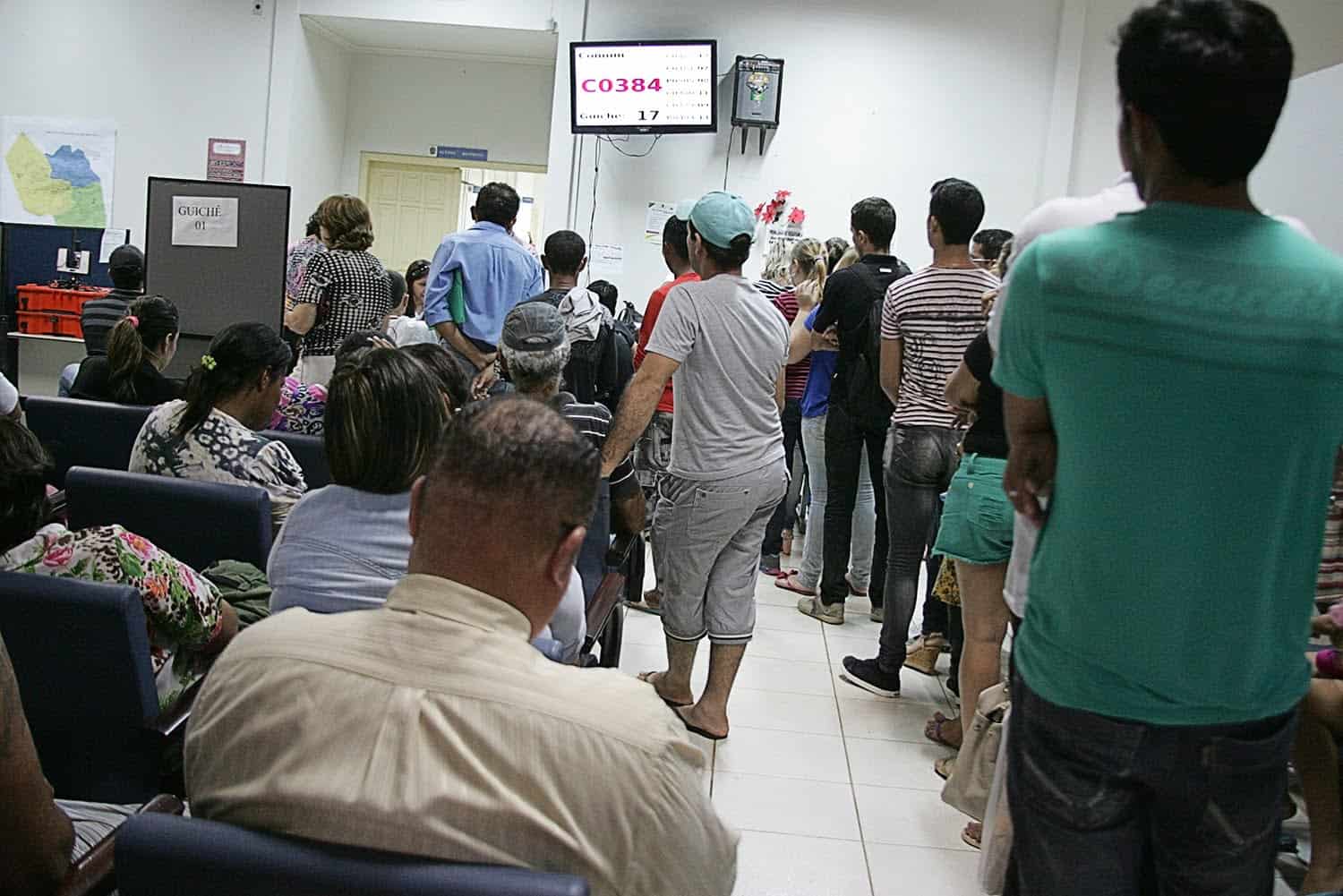 Último dia para regularização do título de eleitor é marcada por grande movimentação em Rio Branco 2 TRE - Eleitores - OL (4)