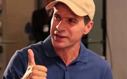 Artilheiro e ex-ídolo do Botafogo quer entrar na campanha para colocar acreano no prêmio da Fifa. (Foto: Allan Melo/ Tech Tudo)