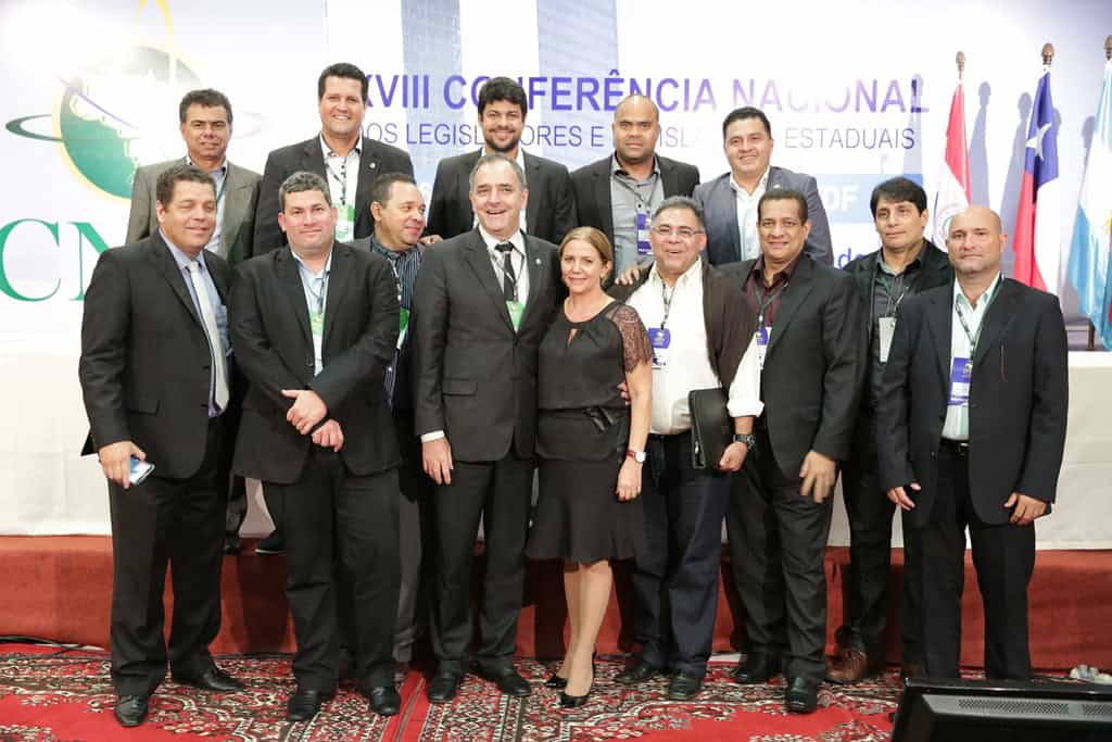 Deputado José Luís Tchê é eleito presidente da Unale pela segunda vez 2 Parlamentar acreano (centro) foi eleito por unanimidade