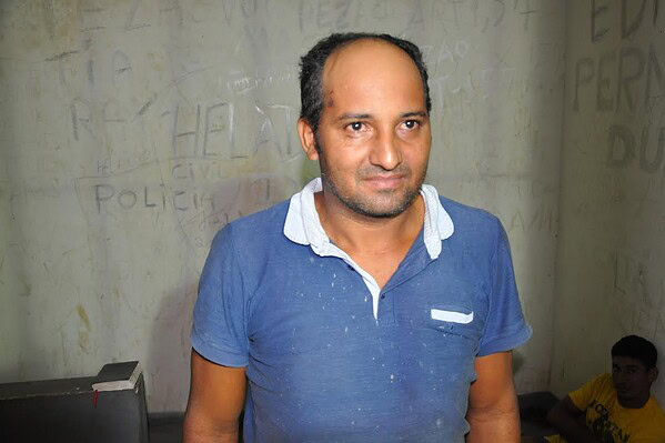 Polícia prende homem acusado de agredir mãe e padrasto a ripadas