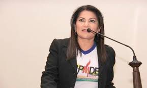 Antônia Sales deve anunciar na terça se aceita ou não ser vice de Márcio Bittar