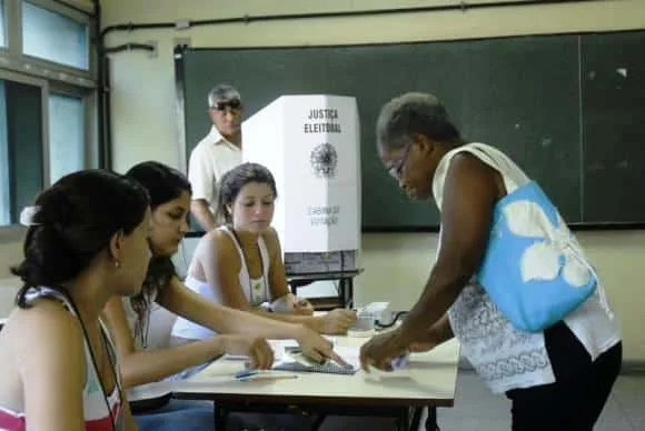 TRE/AC suspende atendimento ao eleitor na OCA 1 TRE/AC suspende atendimento ao eleitor na OCA