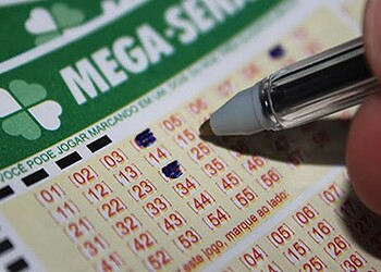 Mega-Sena acumula e prêmio pode alcançar R$ 32 milhões neste sábado