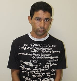 PC prende acusado de tentar matar a mulher com três facadas 1 PC prende acusado de tentar matar a mulher com três facadas