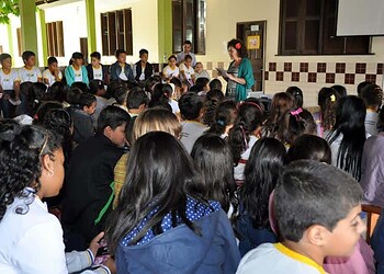 Exploração sexual de criança agora é crime hediondo, anuncia Perpétua