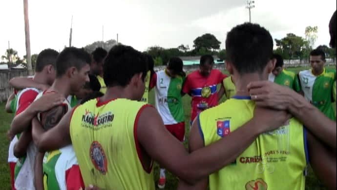 Sem receber salários, elenco do Plácido entra em greve e ameaça não jogar semi 1 Jogadores do Plácido cruzaram os braços nesta quinta-feira