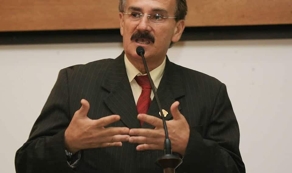 Prado informou que serão postos 150 policiais na rua