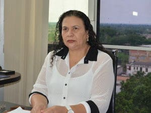 Secretária Suely Melo nega ter sofrido um infarto. (Foto: Caio Fulgêncio/ G1)