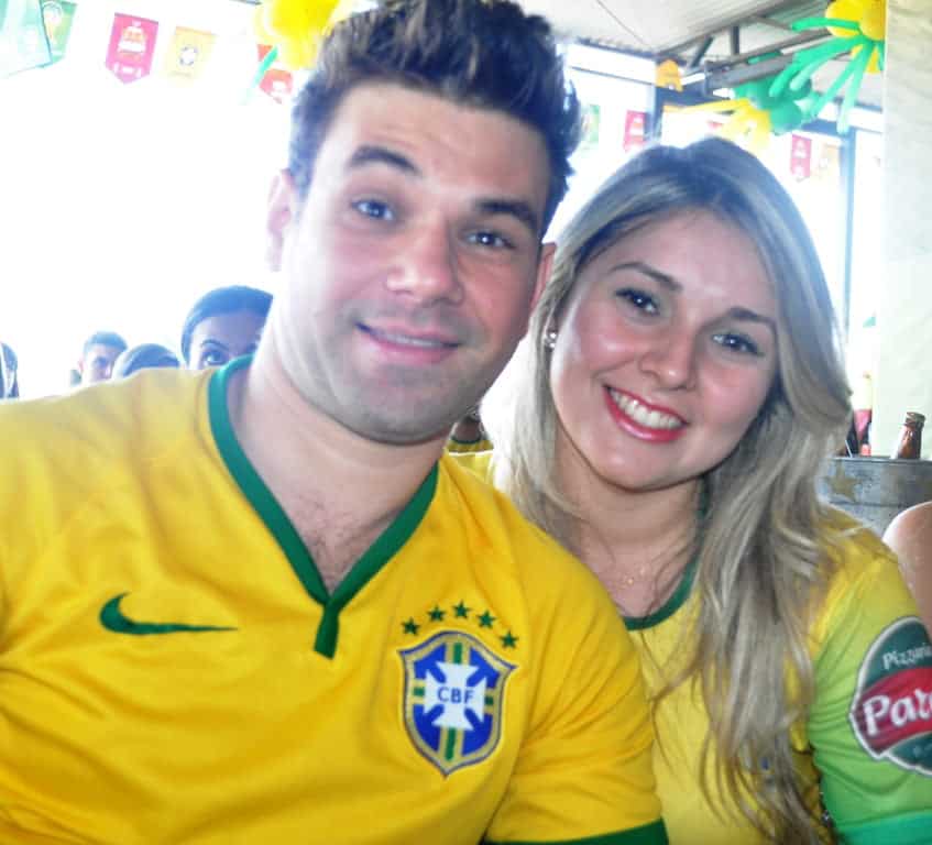 TORCIDA VERDE E AMARELA 4 4