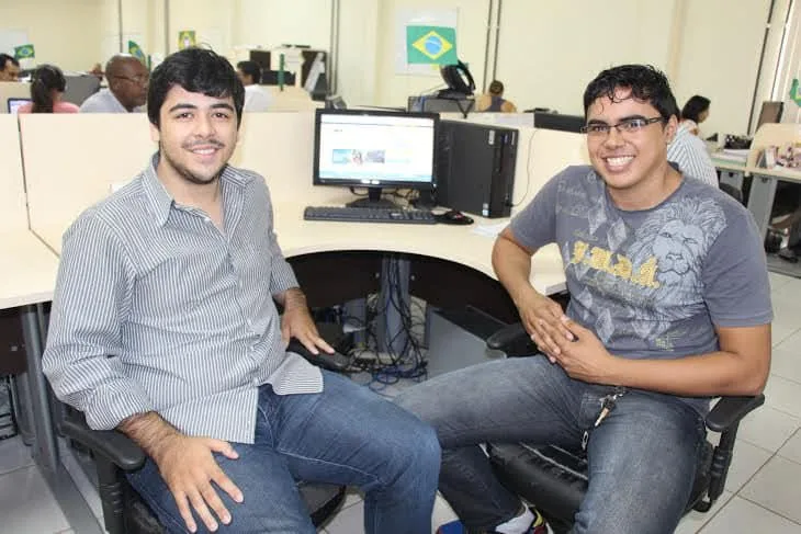 Jhonny Willians e Israel Braga ganharam a Hackathon das OSCs