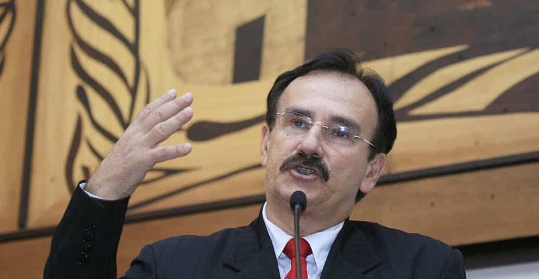 Walter Prado continua tratamento em São Paulo e diz que não sairá da política