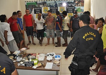 Operação Impactus 3 prende 17 pessoas e apreende drogas