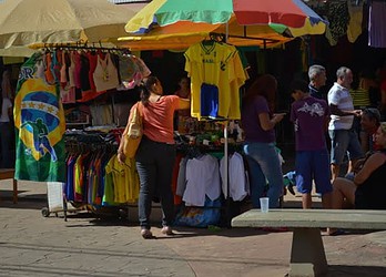 Comércio fecha às 10h no sábado, 28, devido o jogo do Brasil contra Chile