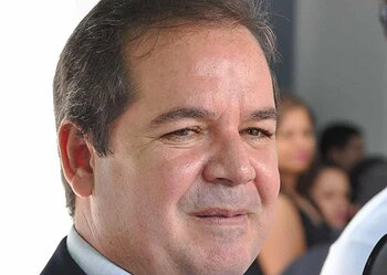 Tião diz que grupos criminosos tentam desestabilizar eleições e oposição pede nomes