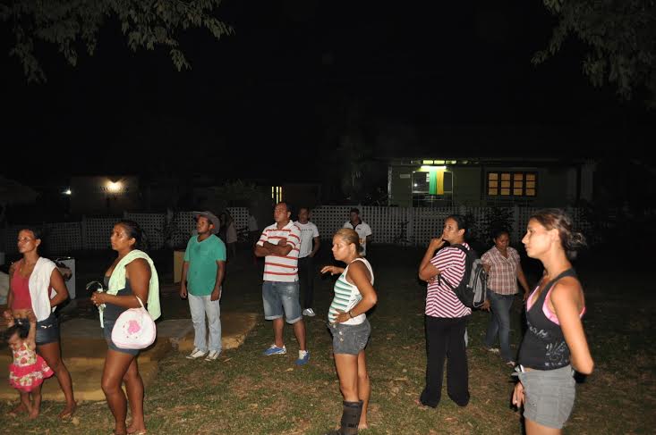 Famílias expulsas pela Justiça de área de terra na Vila Acre acampam na sede SEHAB 1