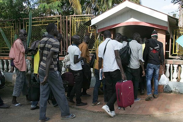 Imigrantes aprovam novo abrigo