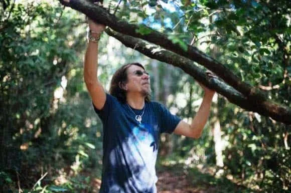 Lenine encerra turnê socioambiental nacional no Acre 1 Cantor visitará projeto em Cruzeiro e fará show na Capital