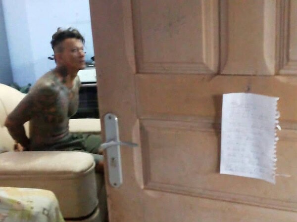 Ousado, traficante deixa recado na porta de casa para a polícia