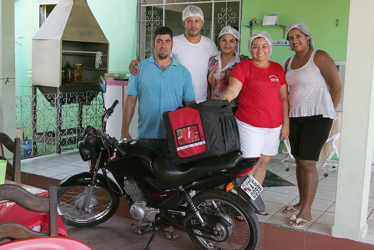 Graça tem hoje uma cartela fixa de 30  famílias como clientes