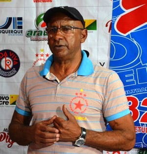 Zezito foi apresentado na sexta e elogiou o clube