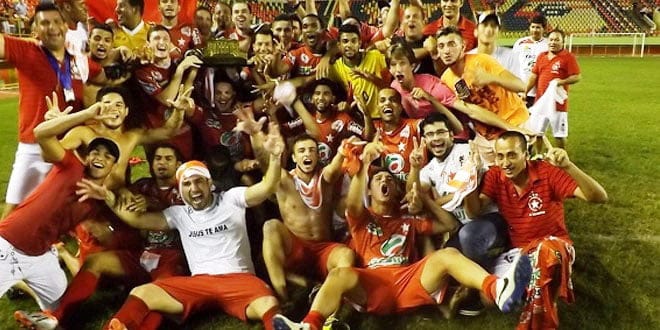 Em jogo disputado, Estrelão sai vitorioso nos pênaltis