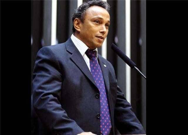 Acre pode ter termoelétrica movida a biomassa, garante Sibá Machado 1 Projeto da termoelétrica já tem data marcada para o leilão