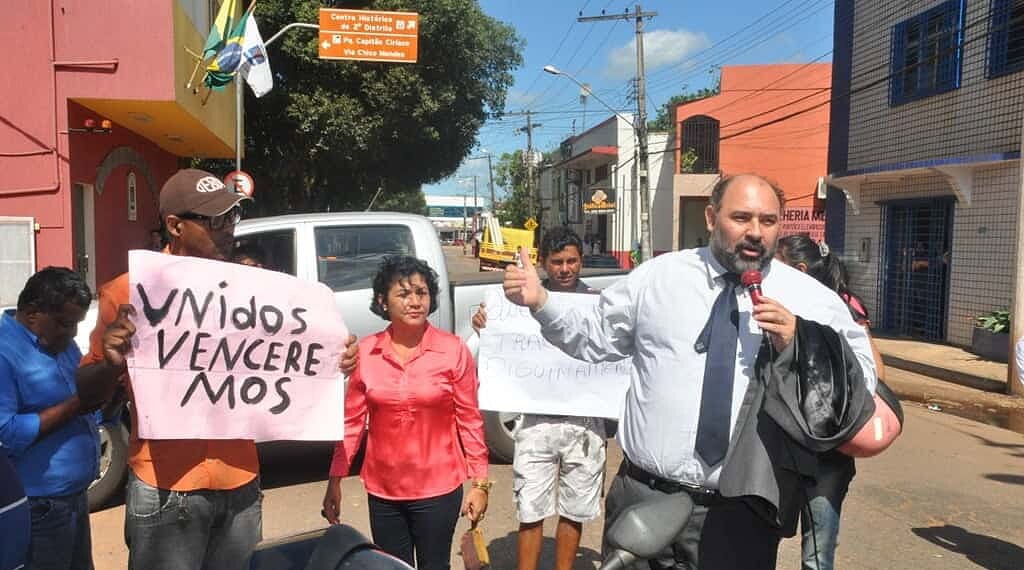 Vereadores recebem ‘motoristas sociais’ 1 Vereadores recebem ‘motoristas sociais’