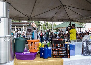 Comunidades da cidade receberam mais de 60 mil equipamentos