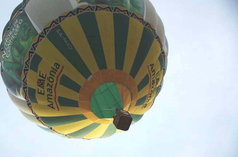 falta essa foto da primeira notinha